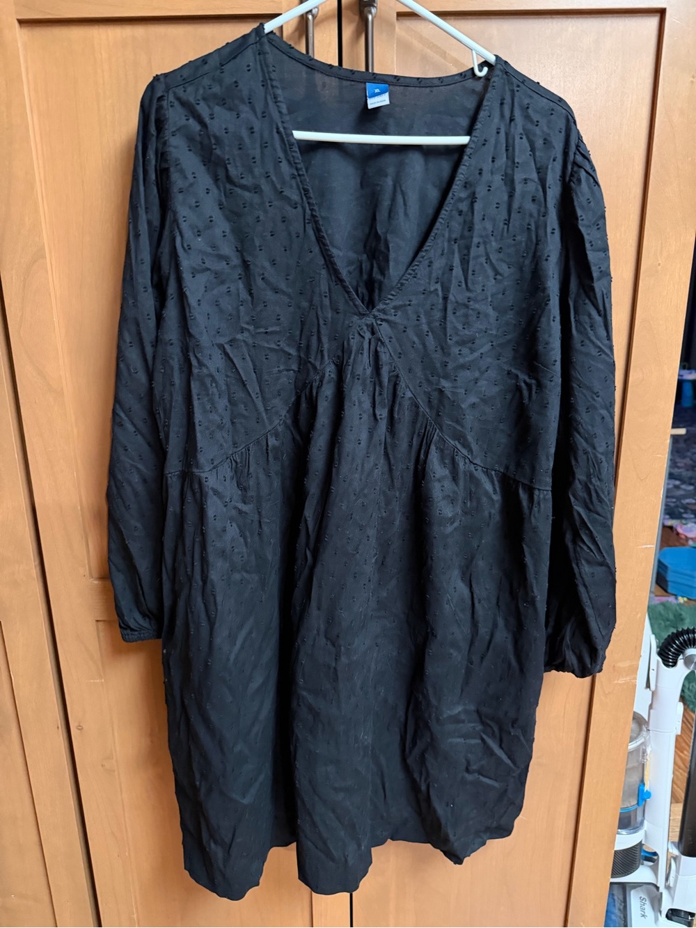 Old Navy Black V-Neck Long Sleeve Dress with Textured Dot Detail